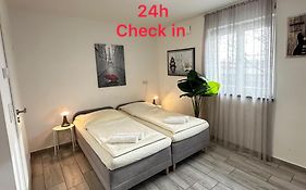 Private Studio mit eigene Küche und Bad